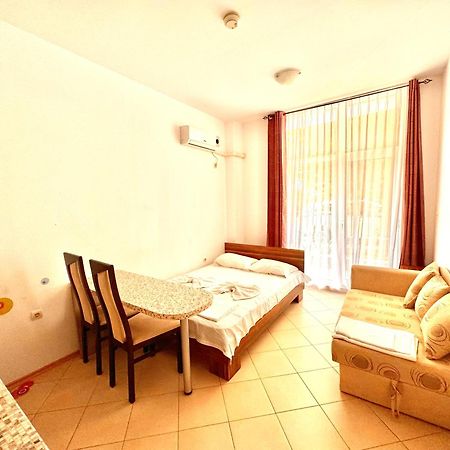 Appartamento Grand Kamelia Holiday Complex Sunny Beach Esterno foto