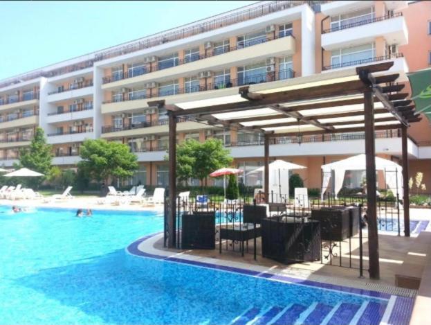 Appartamento Grand Kamelia Holiday Complex Sunny Beach Esterno foto