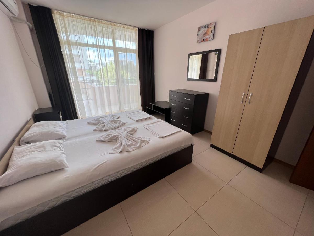 Appartamento Grand Kamelia Holiday Complex Sunny Beach Esterno foto