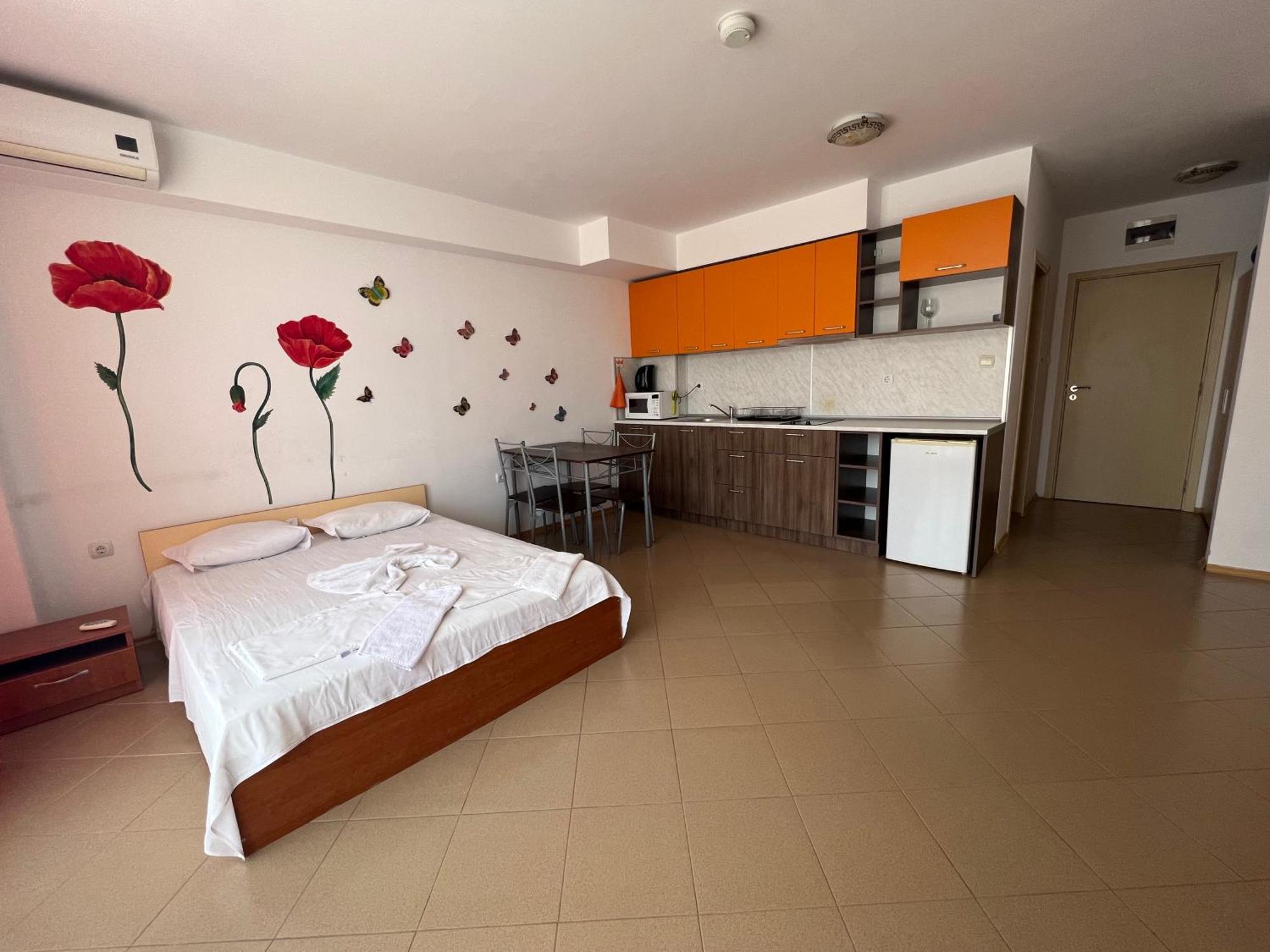 Appartamento Grand Kamelia Holiday Complex Sunny Beach Esterno foto