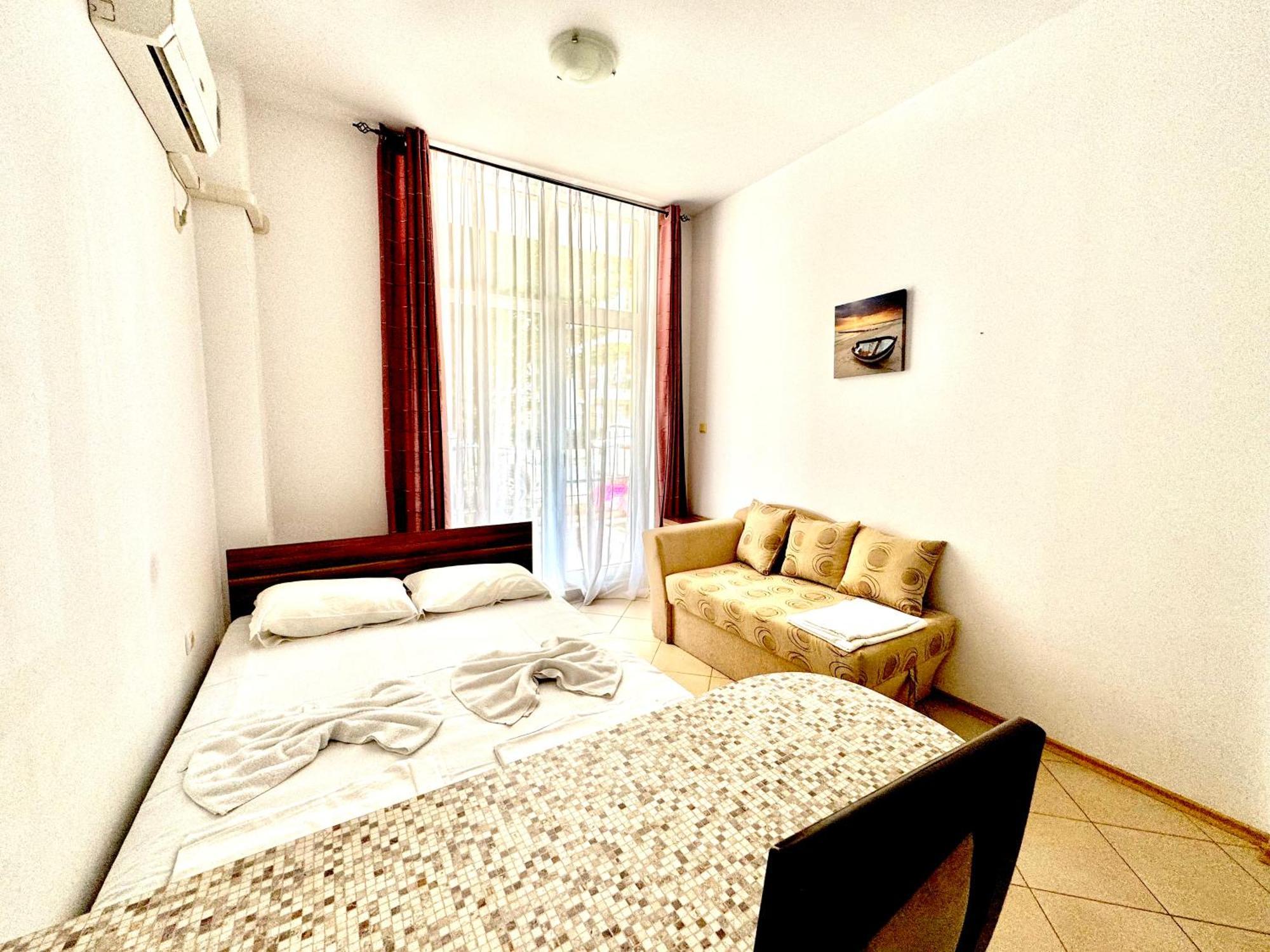 Appartamento Grand Kamelia Holiday Complex Sunny Beach Esterno foto