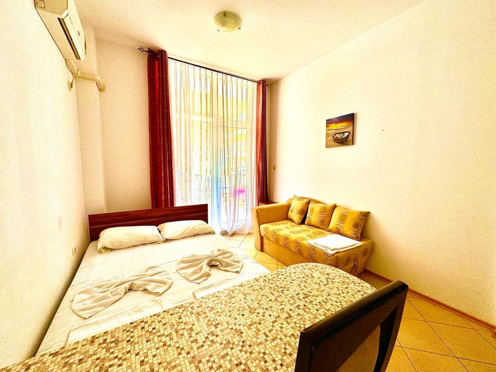Grand Kamelia Holiday Complex Sunny Beach Esterno foto