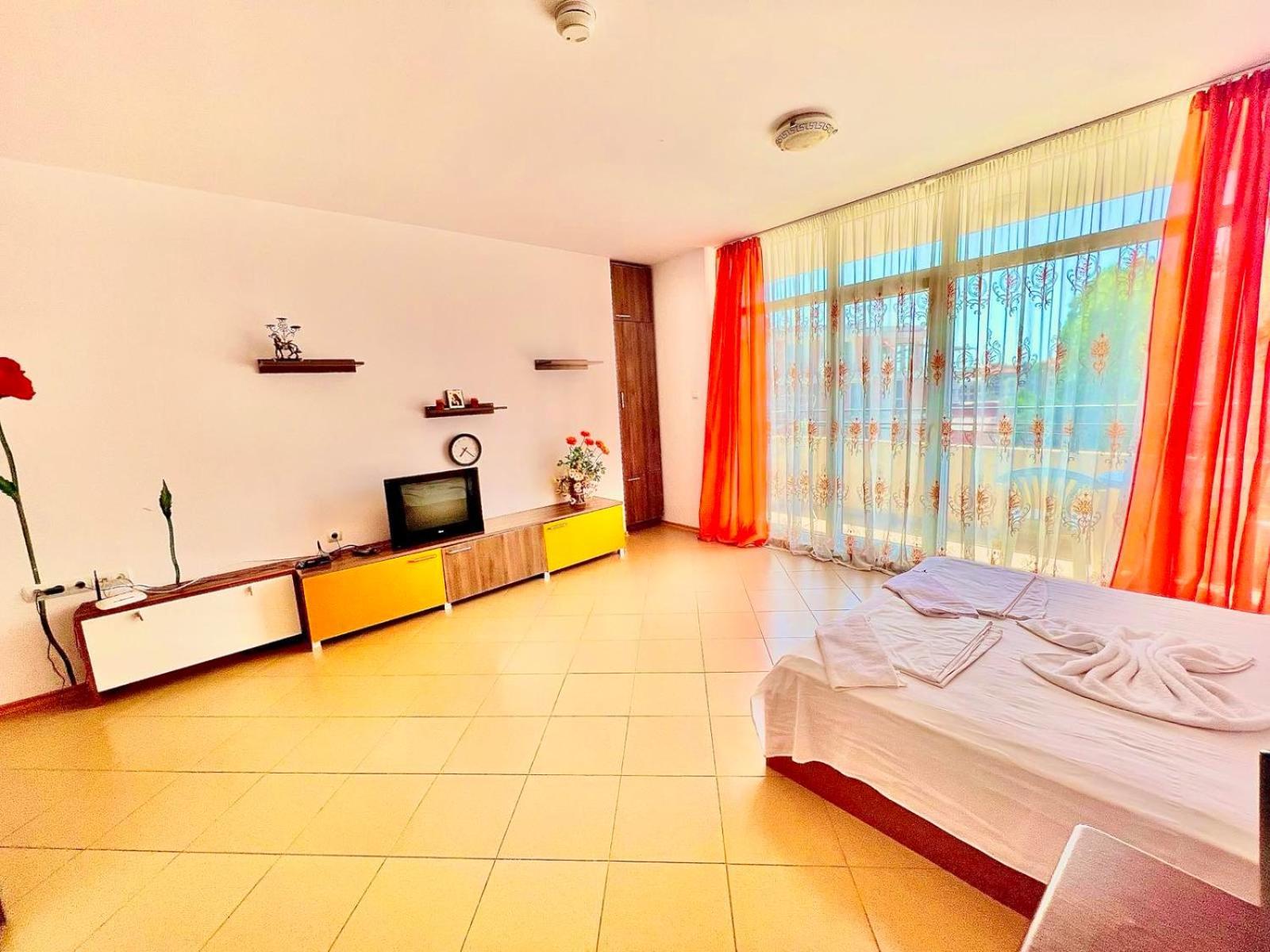 Grand Kamelia Holiday Complex Sunny Beach Esterno foto