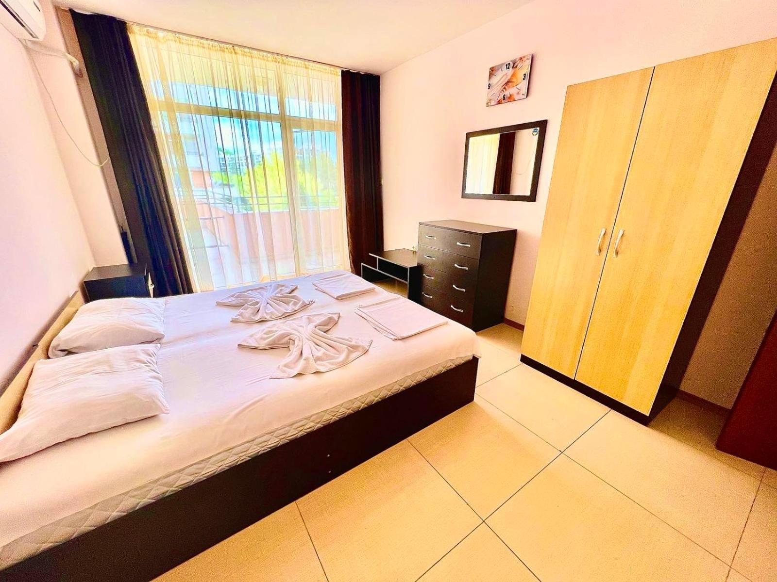Grand Kamelia Holiday Complex Sunny Beach Esterno foto
